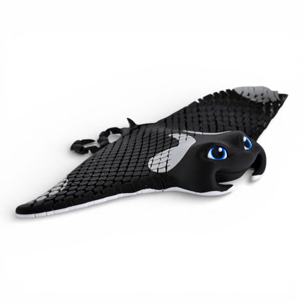 3D Printed Flexi Manta Ray – “Manny” with Realistic Glass Eyes