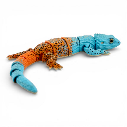 3D Printed Articulated Agama Lizard with Realistic Glass Eyes