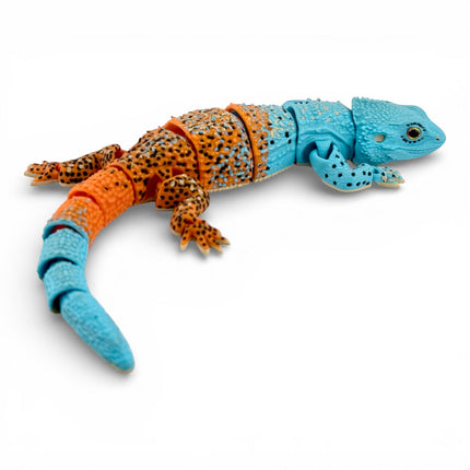 3D Printed Articulated Agama Lizard with Realistic Glass Eyes