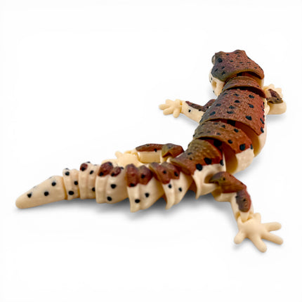 3D Printed Leopard Gecko with Realistic Glass Eyes – Volcano Morph (7.5 Inches Long)