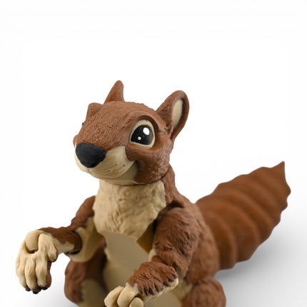 3D Printed Brown Squirrel – Fully Articulated Woodland Model (11 Inches Long)