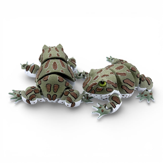 3D Printed Green Fantasy Frog with Realistic Glass Eyes – 5 Inches Long