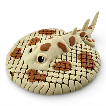 3D Printed Lexi the Electric Ray – Flexible Brown & Beige Ocean Model