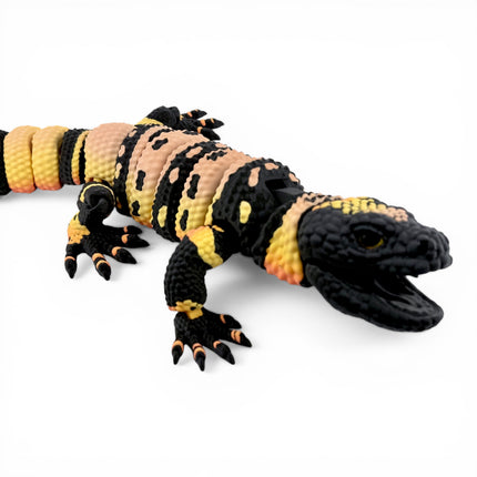 3D Printed Gila Monster with Realistic Glass Eyes – Articulated Model with Glass Eyes