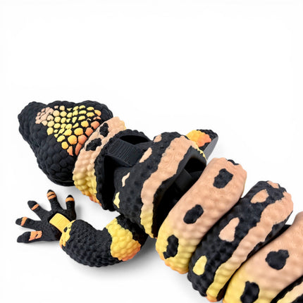 3D Printed Gila Monster with Realistic Glass Eyes – Articulated Model with Glass Eyes