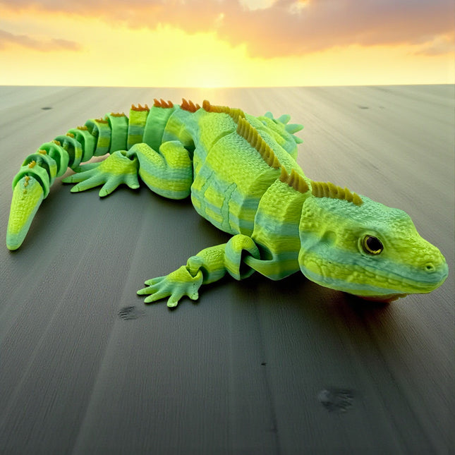 3D Printed Articulated Iguana – Realistic Tropical Lizard with Glass Eyes
