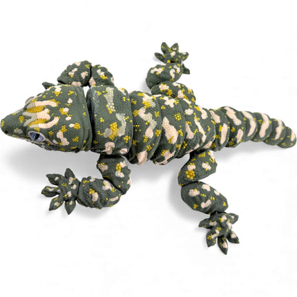 3D Printed Leachie Day Gecko with Realistic Glass Eyes – Olive Green with Printed Markings (9 Inches Long)