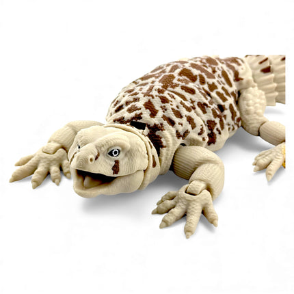 3D Printed Uromastyx Lizard – Beige with Brown Markings (14 Inches Long)