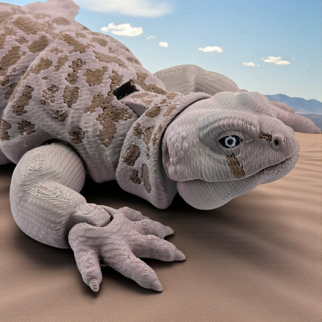 3D Printed Uromastyx Lizard – Natural Brown Gradient with Dark Brown Markings (14 Inches Long)