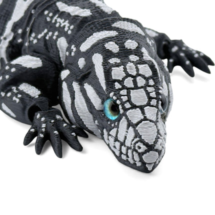 3D Printed Tegu with Realistic Glass Eyes – Black Variant (10 Inches Long)