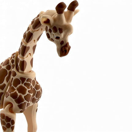 3D Printed Giraffe Figurine – 9 Inches Tall