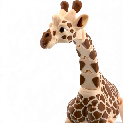 3D Printed Giraffe Figurine – 9 Inches Tall