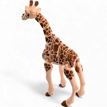 3D Printed Giraffe Figurine – 9 Inches Tall