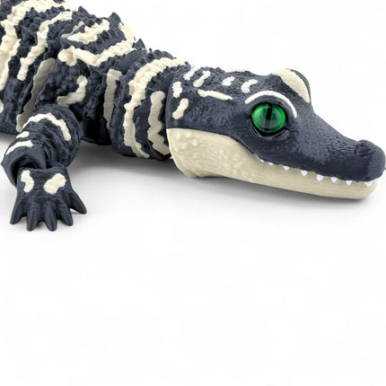 3D Printed Baby Alligator with Realistic Glass Eyes – Dark Green Variant (13 Inches Long)