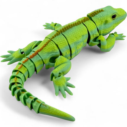 3D Printed Articulated Iguana – Realistic Tropical Lizard with Glass Eyes