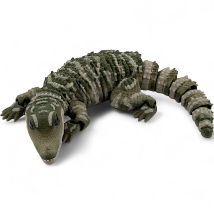 3D Printed Baby Alligator with Realistic Glass Eyes – 9 Inches Long
