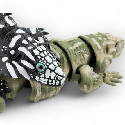 Tegu Lizard Model with Glass Eyes in Black & White or Green Gradient