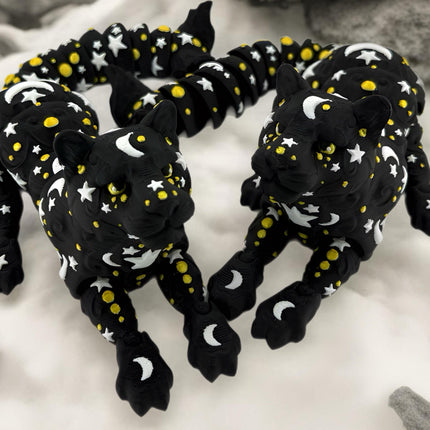 3D Printed Lunar Panther Figurine - Detailed Space Cat Sculpture, Sci-Fi Decor, Unique Gift for Collectors & Fans