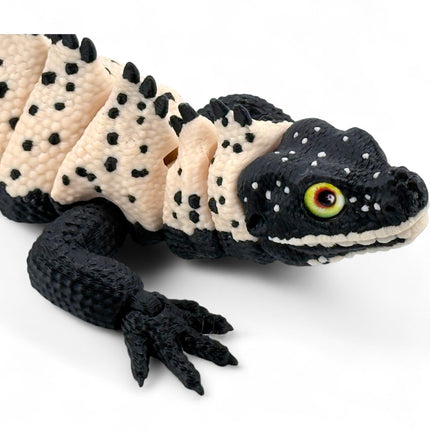 3D Printed Beige Sailfin Lizard – Available in Two Sizes