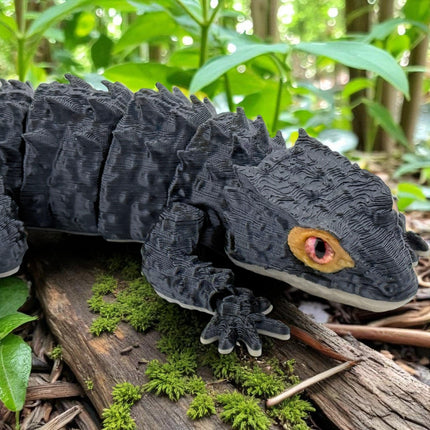 Red-Eyed Crocodile Skink Replica | Articulated Lizard Model for Collectors & Display | 3D Printed Flexy