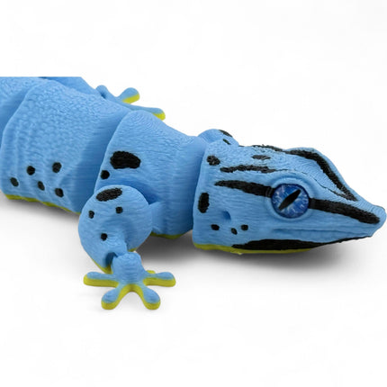 3D Printed Flexy Giant Day Geckos with Realistic Glass Eyes
